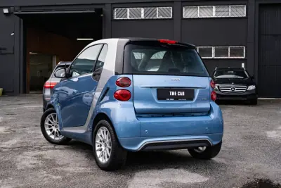 Smart Fortwo Cabrio 2011 - 6900 EUR, 163000 km - AUTO.MOTO.pt - 163000km - foto 7 de 28
