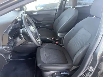 Ford Focus 2020 - 16500 EUR, 72439 km - AUTO.MOTO.pt - 72439km - foto 10 de 15