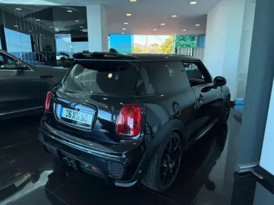 MINI John Cooper Works 2015 - 22900 EUR, 185000 km - AUTO.MOTO.pt - 185000km - foto 5 de 12