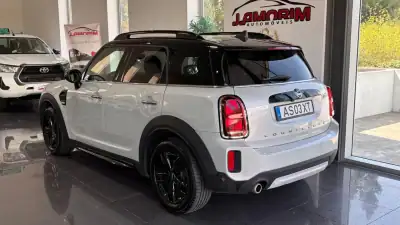 MINI Countryman 2022 - 28999 EUR, 43121 km - AUTO.MOTO.pt - 43121km - foto 4 de 29