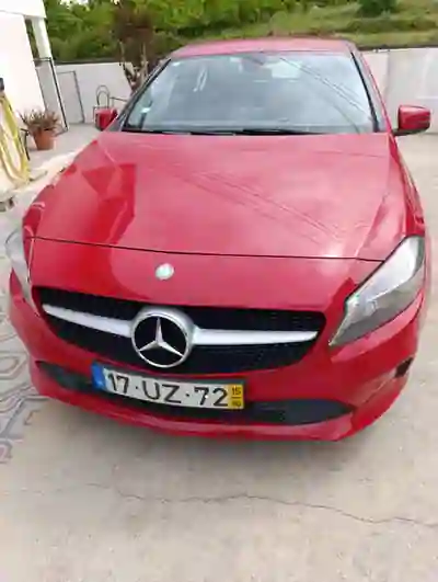 Mercedes-Benz A 160 2015 - 13750 EUR, 204000 km - 204000km - foto 1 de 13