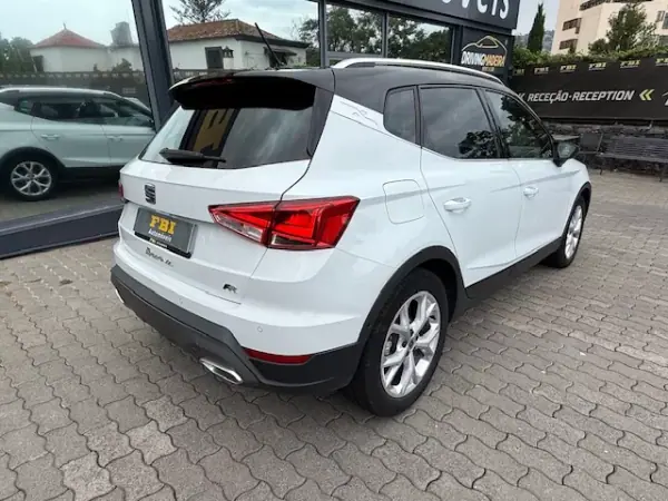 SEAT Arona 2022 - 18900 EUR, 65438 km - AUTO.MOTO.pt - 65438km - foto 9 de 12
