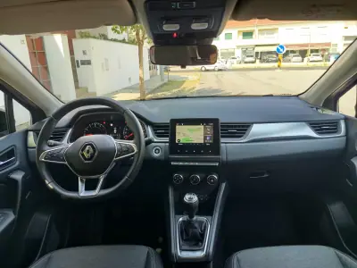 Renault Captur 2023 - 15490 EUR, 89400 km - 89400km - foto 14 de 18