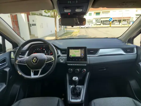 Renault Captur 2023 - 15490 EUR, 89400 km - 89400km - foto 14 de 18