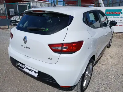 Renault Clio 2015 - 7750 EUR, 171706 km - 171706km - foto 9 de 26