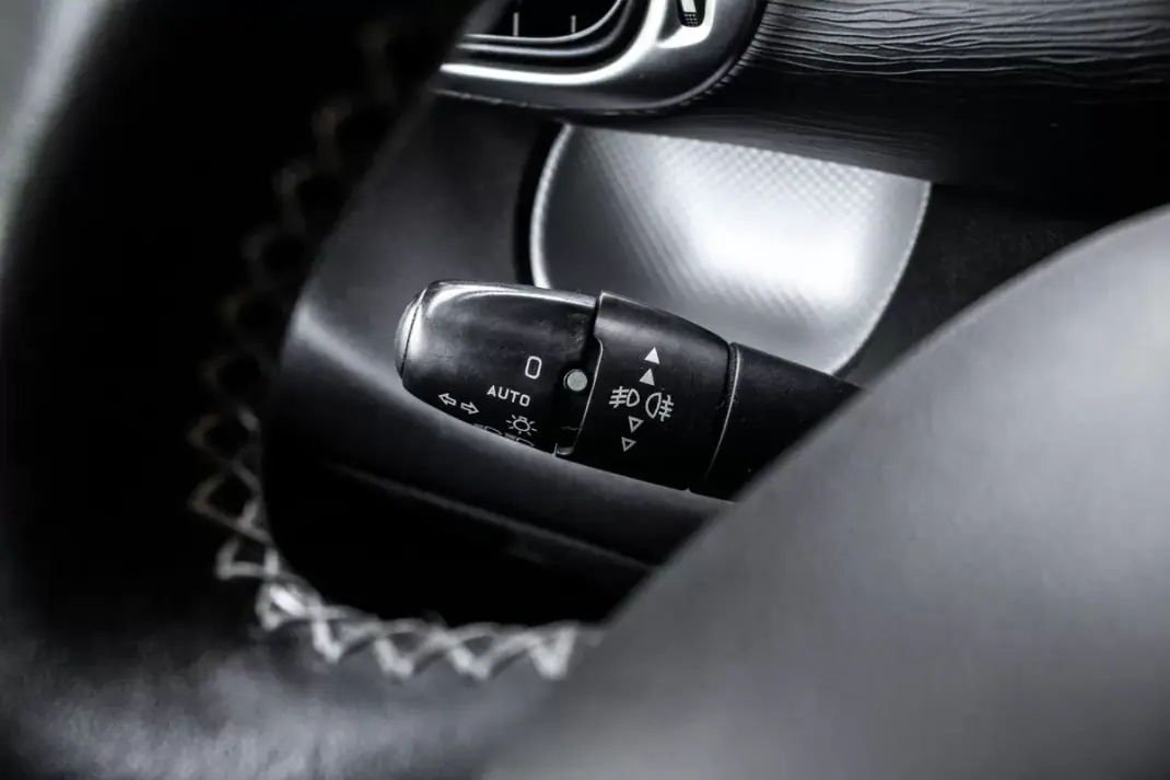 Citroën C3 Picasso 2017 - 7450 EUR, 79899 km - AUTO.MOTO.pt - 79899km - foto 11 de 27