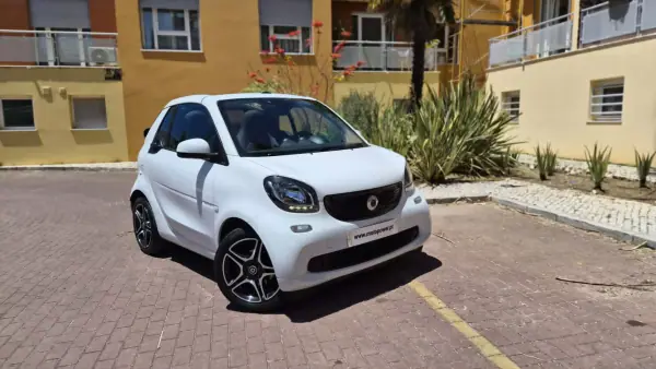 Smart Fortwo Cabrio 2017 - 14480 EUR, 62000 km - AUTO.MOTO.pt - 62000km - foto 7 de 14