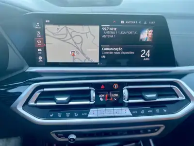 BMW X7 2021 - 84900 EUR, 69000 km - AUTO.MOTO.pt - 69000km - foto 27 de 49