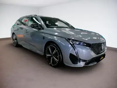 Peugeot 308 SW 2024 - 29990 EUR, 32345 km - AUTO.MOTO.pt - 32345km - foto 3 de 11