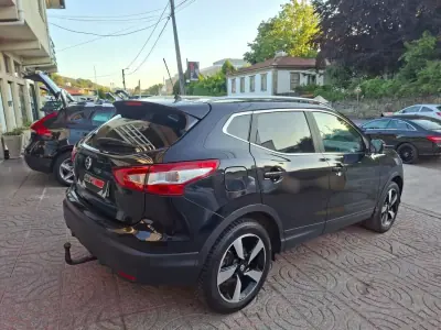 Nissan Qashqai 2015 - 12900 EUR, 138773 km - AUTO.MOTO.pt - 138773km - foto 10 de 39