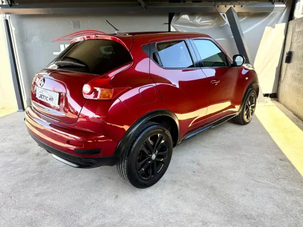 Nissan Juke 2011 - 12990 EUR, 187600 km - AUTO.MOTO.pt - 187600km - foto 5 de 22