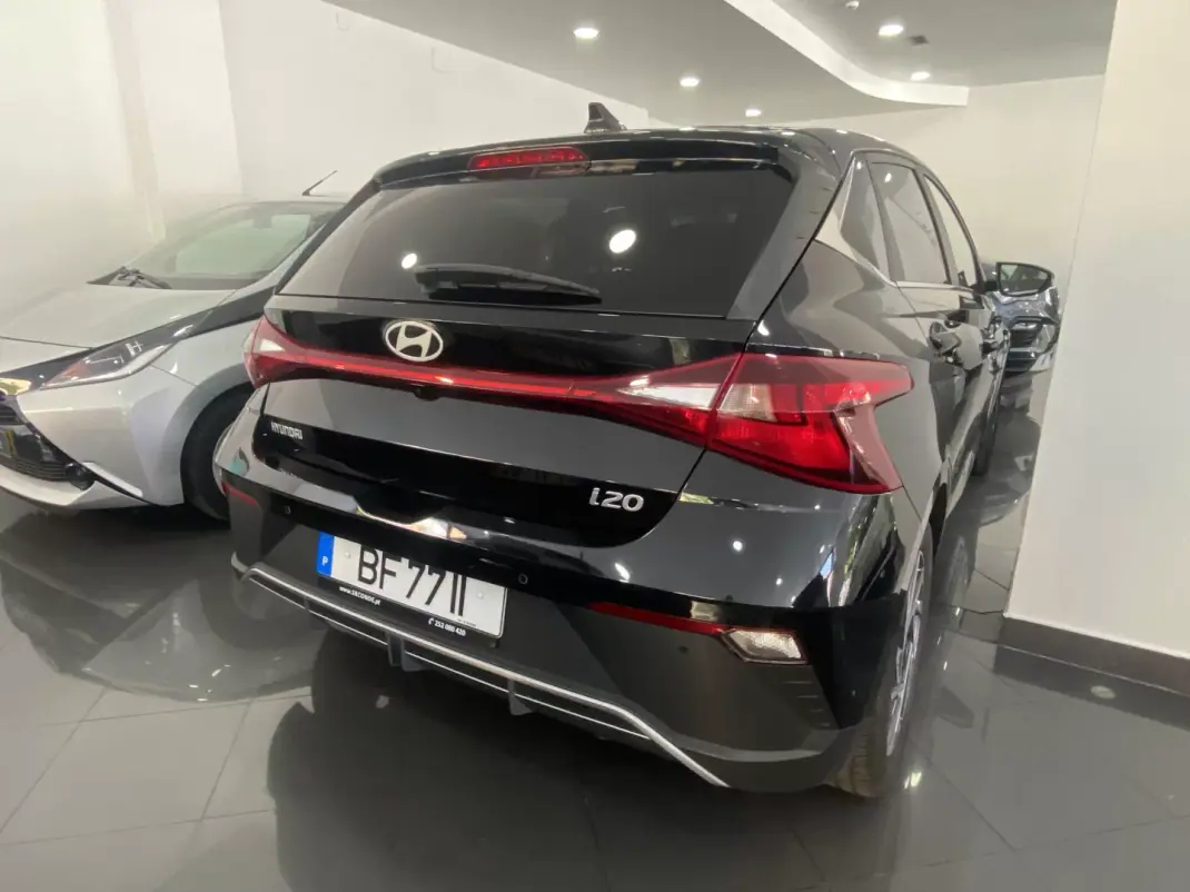 Hyundai i20 2023 - 16750 EUR, 33133 km - 33133km - foto 7 de 37