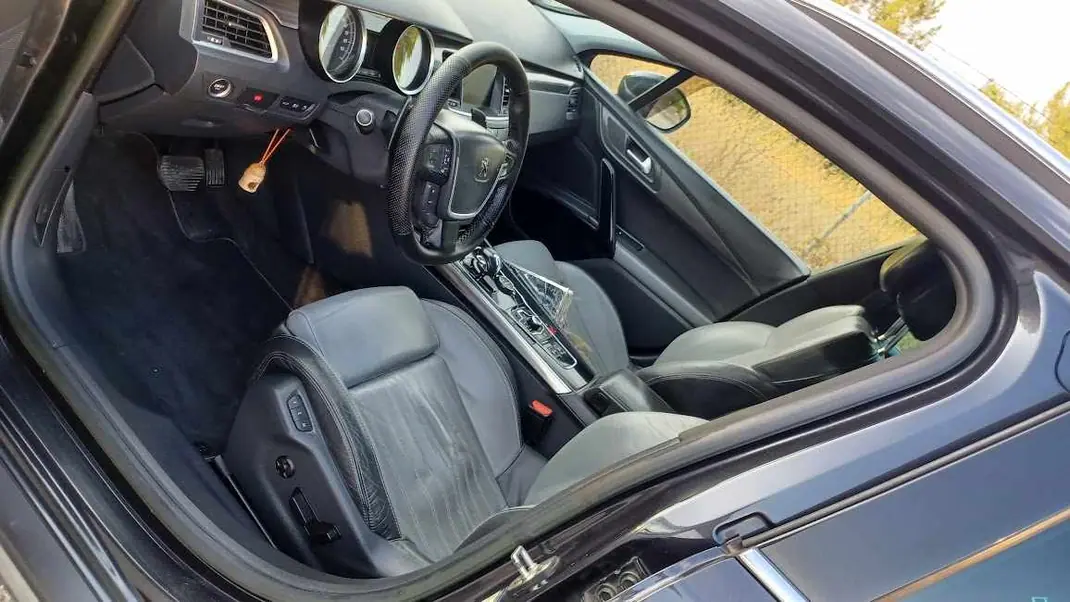 Peugeot 508 RXH 2014 - 7990 EUR, 324000 km - 324000km - foto 3 de 5