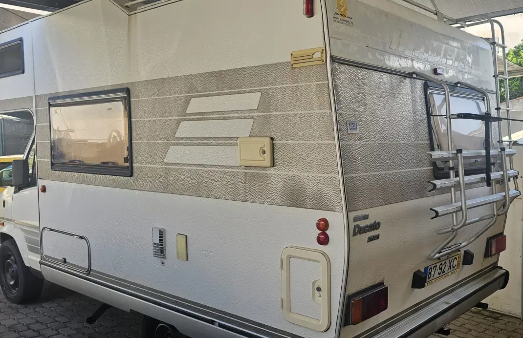 Fiat Ducato 2004 - 12900 EUR, 132000 km - 132000km - foto 4 de 13