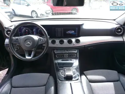 Mercedes-Benz E 220 2017 - 24500 EUR, 181000 km - AUTO.MOTO.pt - 181000km - foto 19 de 20
