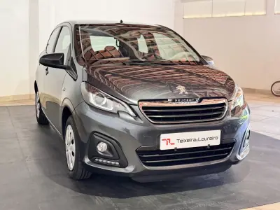Peugeot 108 2017 - 8900 EUR, 45759 km - AUTO.MOTO.pt - 45759km - foto 3 de 24