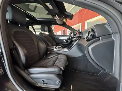 Mercedes-Benz C 300 2019 - 34990 EUR, 79215 km - AUTO.MOTO.pt - 79215km - foto 14 de 21