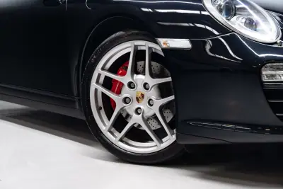 Porsche 997 2009 - 74950 EUR, 125000 km - AUTO.MOTO.pt - 125000km - foto 4 de 38