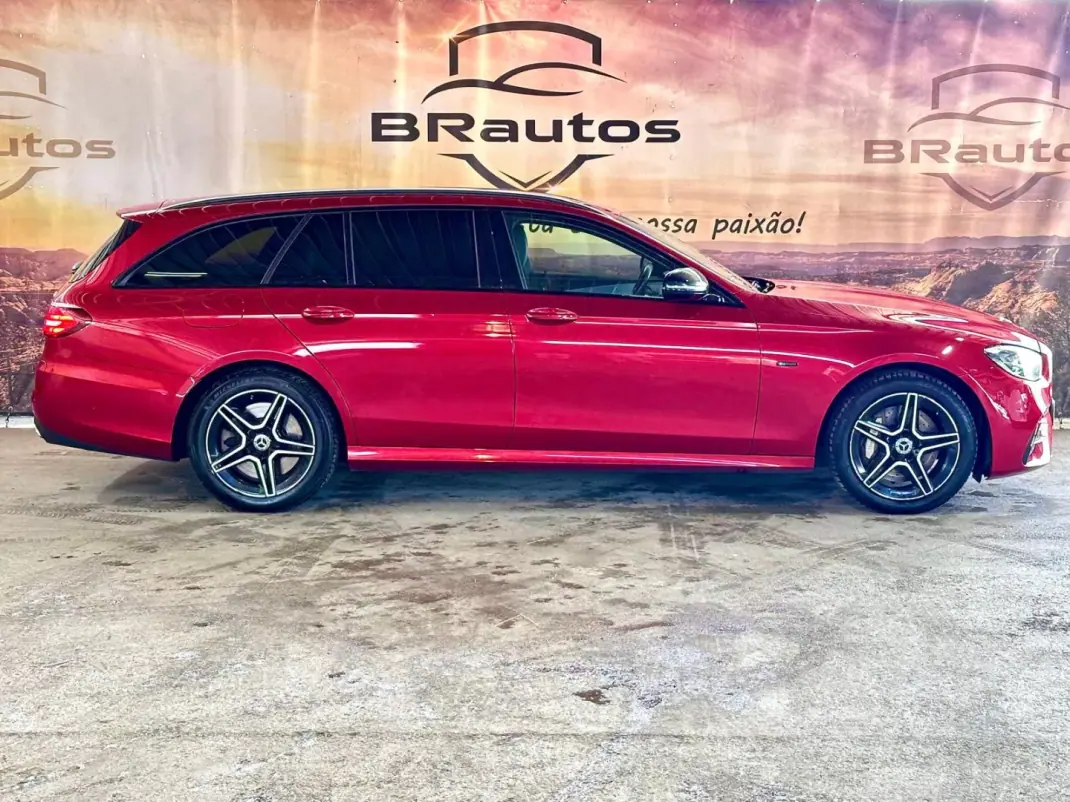 Mercedes-Benz E 300 2021 - 37900 EUR, 172566 km - AUTO.MOTO.pt - 172566km - foto 5 de 36