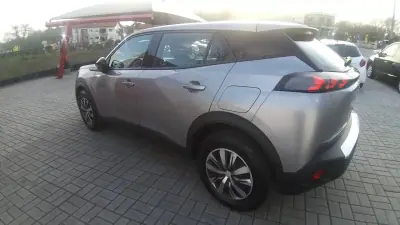 Peugeot 2008 2023 - 18250 EUR, 30000 km - AUTO.MOTO.pt - 30000km - foto 15 de 44