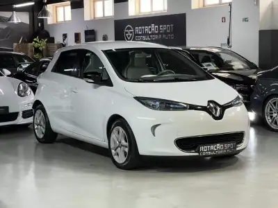 Renault Zoe 2019 - 9990 EUR, 150000 km - AUTO.MOTO.pt - 150000km - foto 9 de 29