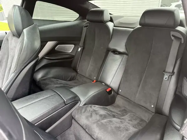 BMW 640 2012 - 27500 EUR, 180000 km - AUTO.MOTO.pt - 180000km - foto 33 de 66