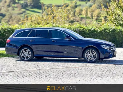 Mercedes-Benz E 300 2020 - 29500 EUR, 135000 km - AUTO.MOTO.pt - 135000km - foto 12 de 25