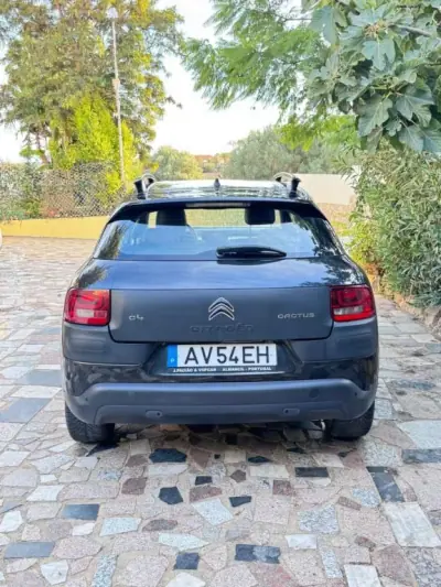 Citroën C4 Cactus 2016 - 14990 EUR, 136083 km - 136083km - foto 4 de 10