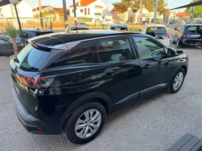 Peugeot 3008 2022 - 18400 EUR, 77978 km - AUTO.MOTO.pt - 77978km - foto 4 de 13