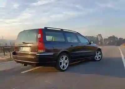 Volvo V70 2005 — foto 3 de 8