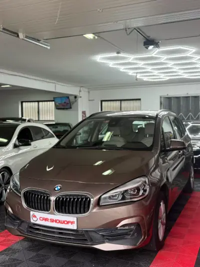 BMW 216 Gran Tourer 2019 - 18900 EUR, 253000 km - AUTO.MOTO.pt - 253000km - foto 3 de 13