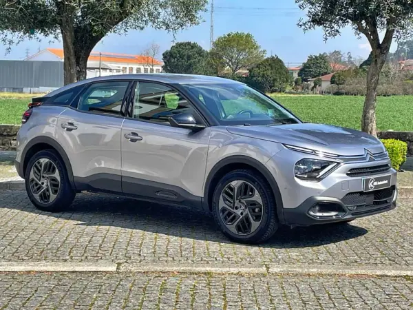 Citroën C4 2022 - 15900 EUR, 89000 km - AUTO.MOTO.pt - 89000km - foto 4 de 32