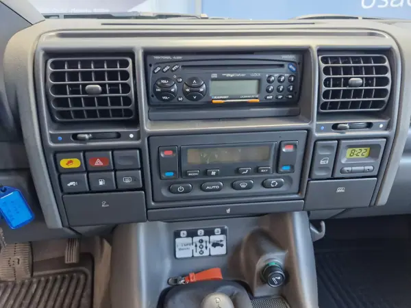 Land Rover Discovery 1998 - 23990 EUR, 193294 km - AUTO.MOTO.pt - 193294km - foto 13 de 28