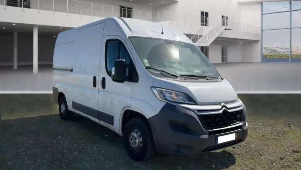 Citroën Jumper 2017 - 12601 EUR, 152835 km - AUTO.MOTO.pt - 152835km - foto 2 de 7