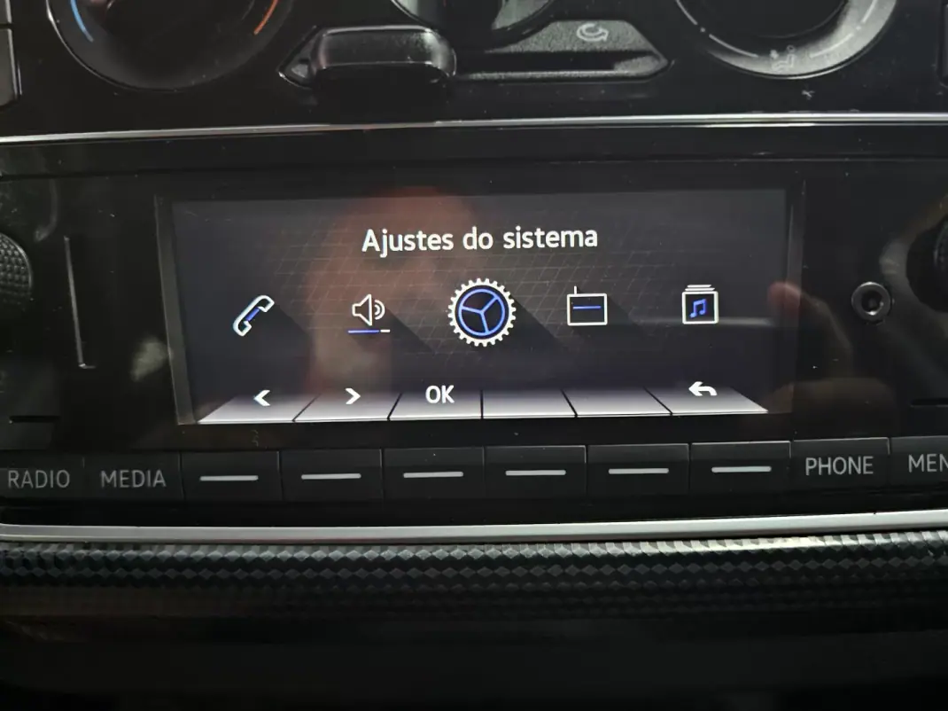 Volkswagen Up! 2022 - 12900 EUR, 54387 km - 54387km - foto 9 de 20