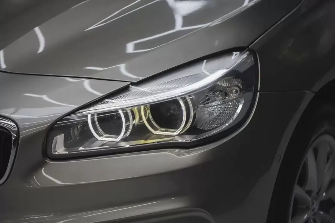 BMW 216 Active Tourer 2015 - 12750 EUR, 196513 km - AUTO.MOTO.pt - 196513km - foto 20 de 43