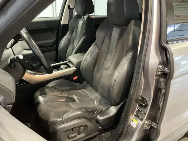 Land Rover Range Rover Evoque 2013 - 20900 EUR, 237200 km - AUTO.MOTO.pt - 237200km - foto 3 de 3