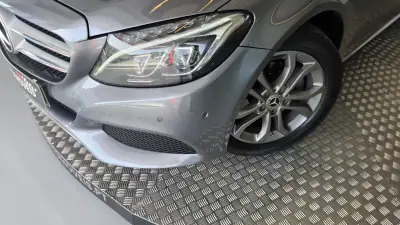 Mercedes-Benz C 180 2017 - 19900 EUR, 83139 km - AUTO.MOTO.pt - 83139km - foto 25 de 53