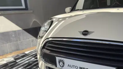 MINI Cooper 2020 - 20900 EUR, 89639 km - 89639km - foto 2 de 13
