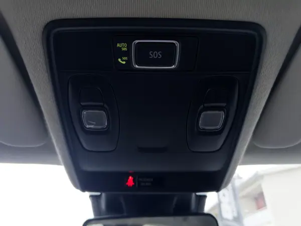 Renault Captur 2021 - 15990 EUR, 120000 km - 120000km - foto 41 de 45