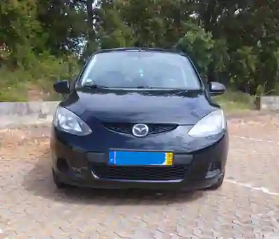 Mazda 2 2010 - 4700 EUR, 137880 km - AUTO.MOTO.pt - 137880km - foto 2 de 13