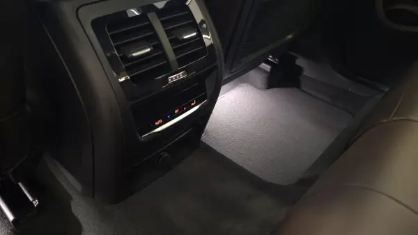 BMW X3 2018 - 26900 EUR, 209342 km - AUTO.MOTO.pt - 209342km - foto 48 de 65