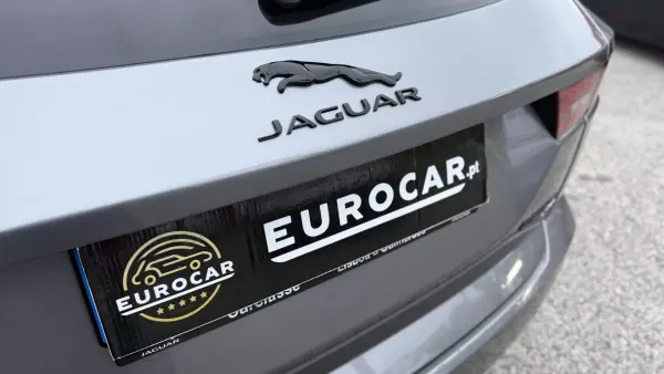 Jaguar E-Pace 2023 - 45500 EUR, 40380 km - AUTO.MOTO.pt - 40380km - foto 12 de 38