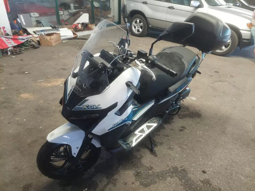2025 - 3000 EUR, 678 km - AUTO.MOTO.pt - 678km - foto 1 de 6