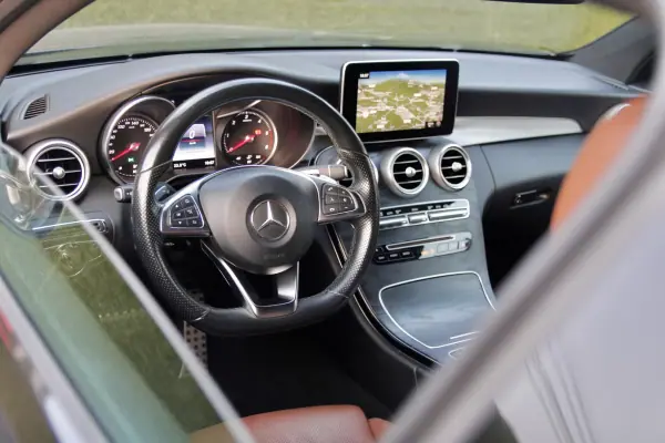 Mercedes-Benz C 220 2016 - 29990 EUR, 175000 km - AUTO.MOTO.pt - 175000km - foto 3 de 44