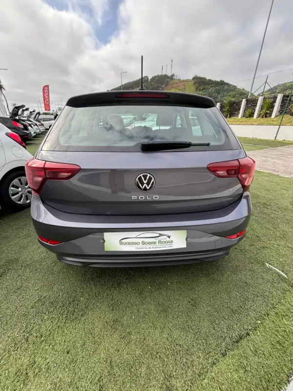 Volkswagen Polo 2022 - 18490 EUR, 52018 km - AUTO.MOTO.pt - 52018km - foto 7 de 13