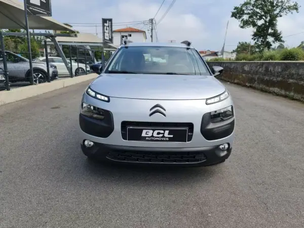 Citroën C4 Cactus 2016 - 11990 EUR, 108000 km - AUTO.MOTO.pt - 108000km - foto 2 de 29