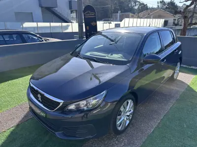 Peugeot 308 2018 - 12500 EUR, 280000 km - AUTO.MOTO.pt - 280000km - foto 6 de 41