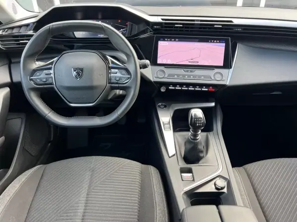 Peugeot 308 2022 - 17900 EUR, 65682 km - AUTO.MOTO.pt - 65682km - foto 13 de 26