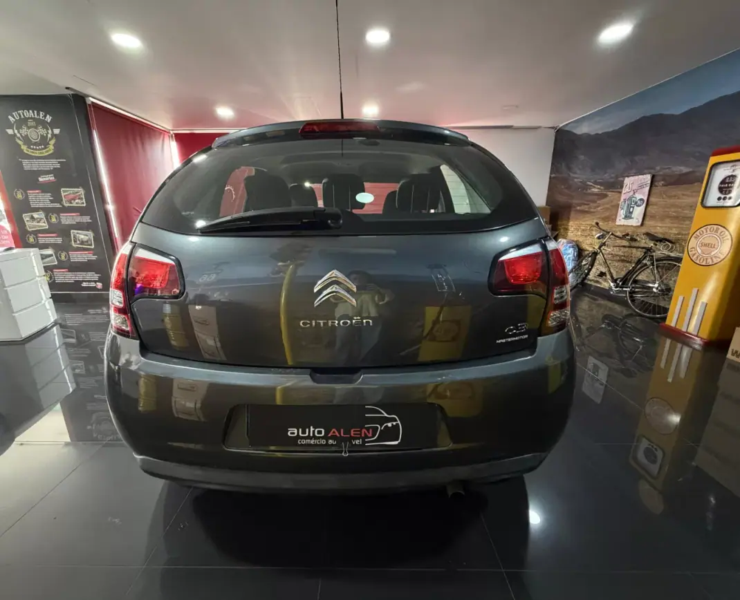 Citroën C3 2015 - 10500 EUR, 127000 km - AUTO.MOTO.pt - 127000km - foto 4 de 20